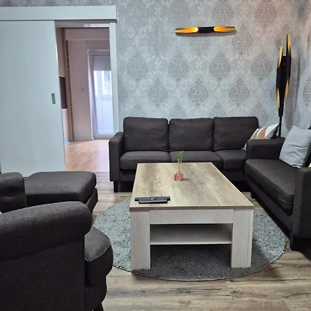 Marche Apartamento Saraievo